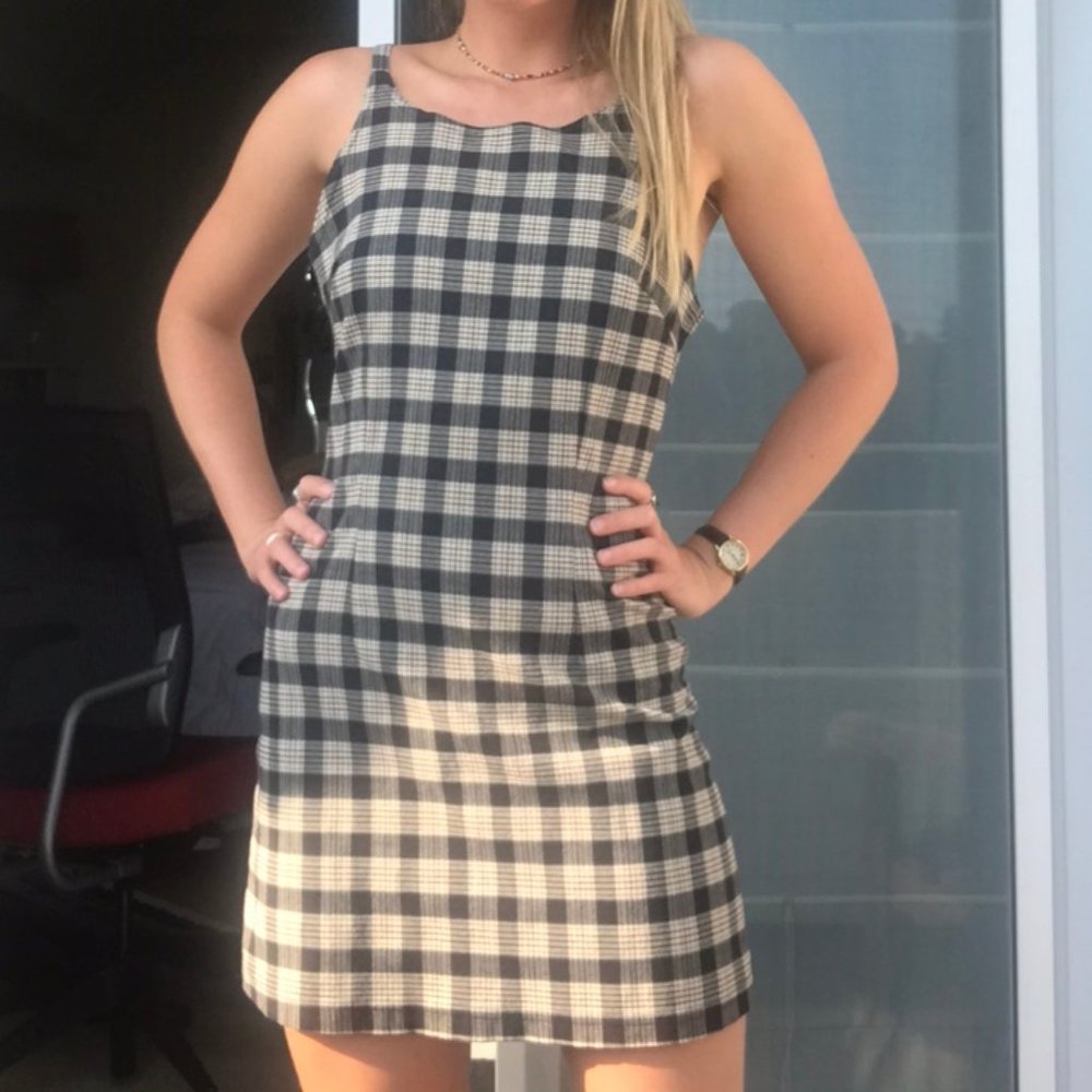 Checked MiniDress - Picture 3 of 3